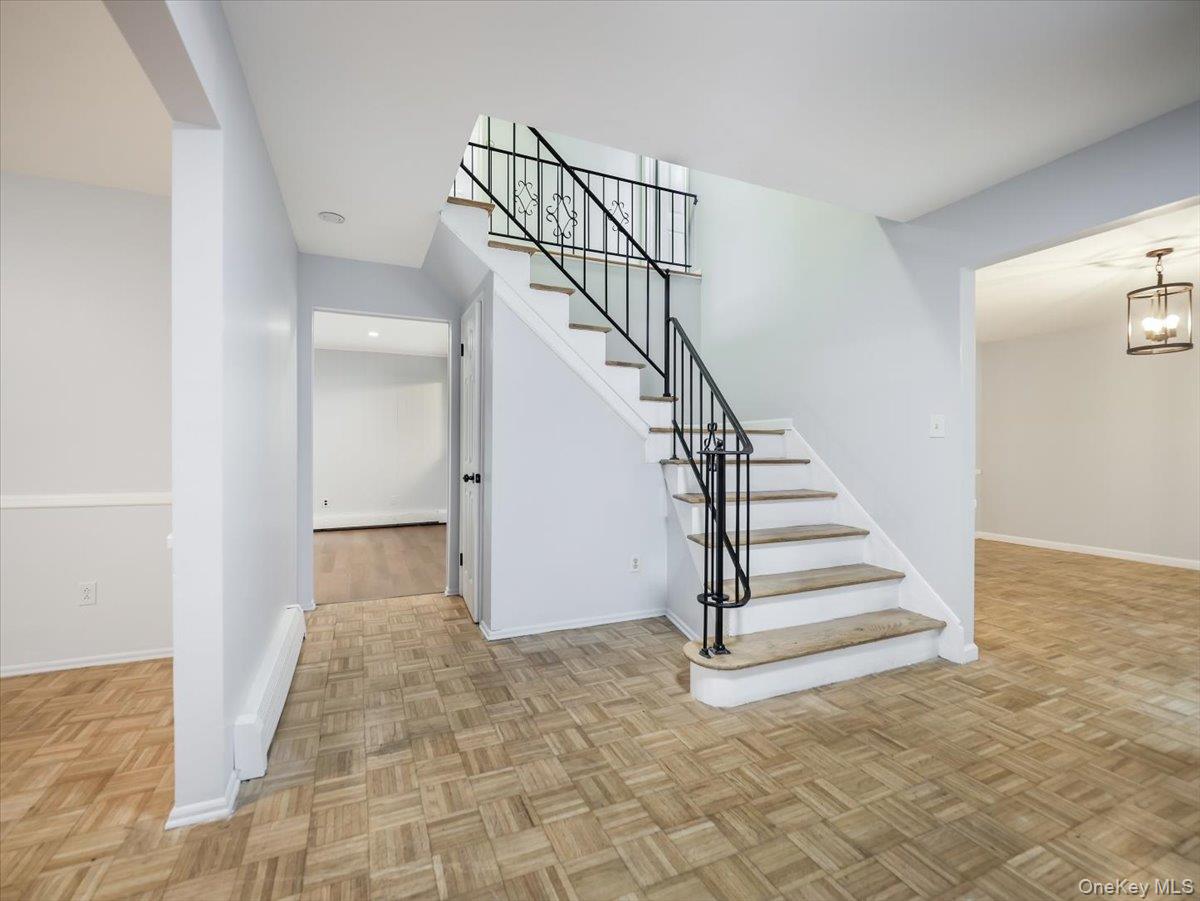 2 Enterprise Court – For Rent photo 3