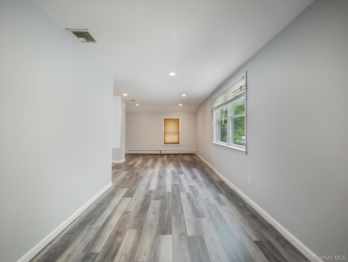 2 Enterprise Court – For Rent photo 33