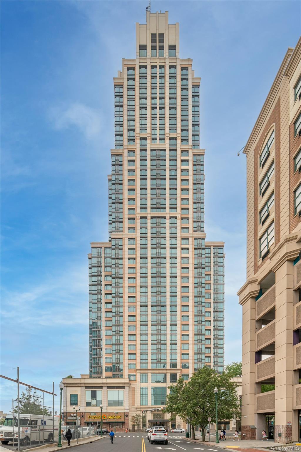 175 Huguenot Street, Unit 3104