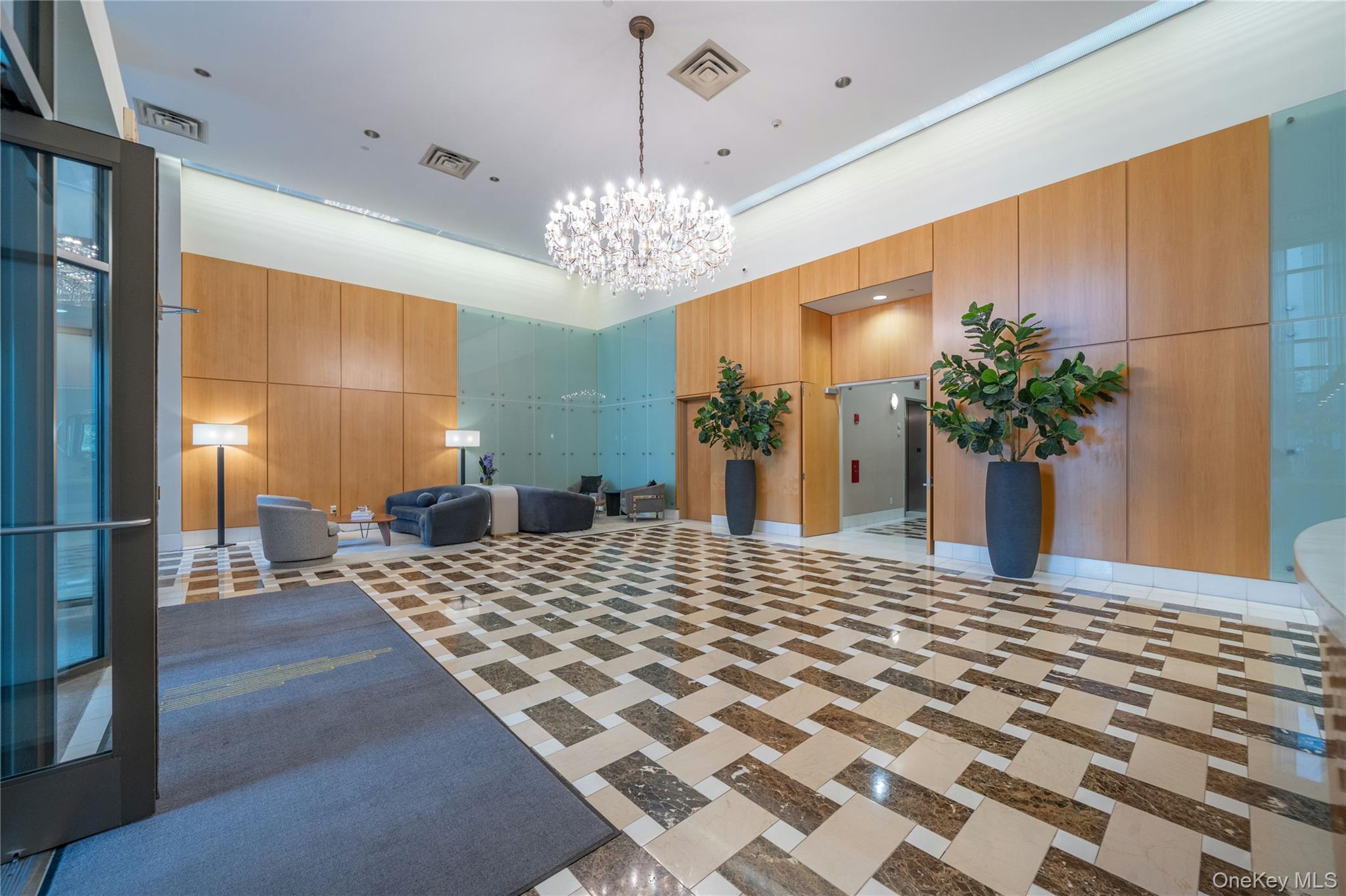 175 Huguenot Street, Unit 3104 photo 4