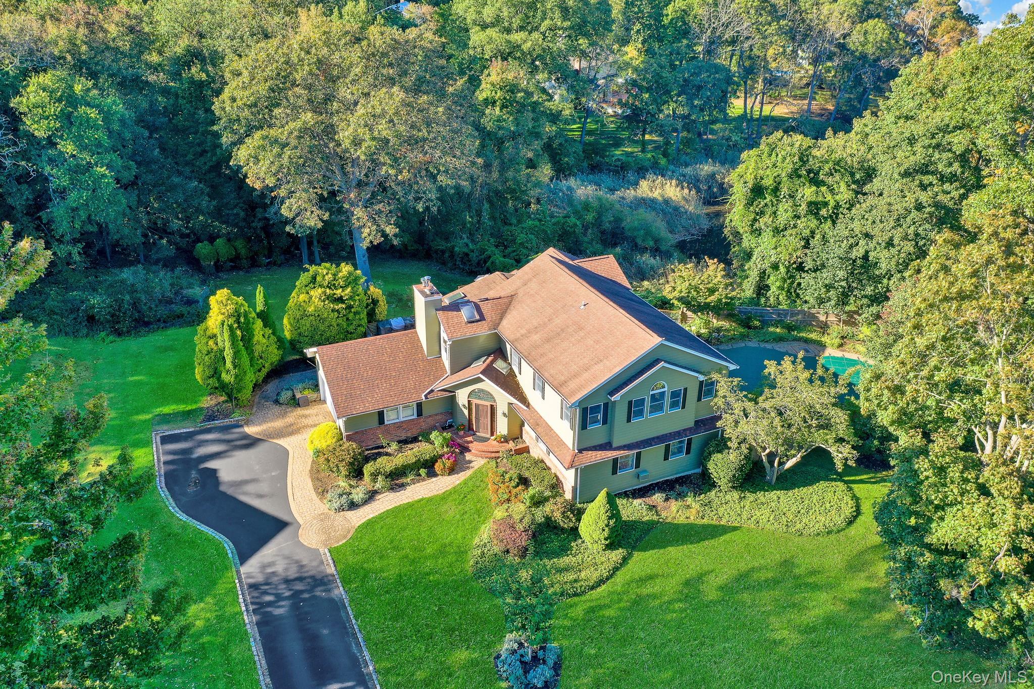 9 Shipyard Lane – For Sale photo 2
