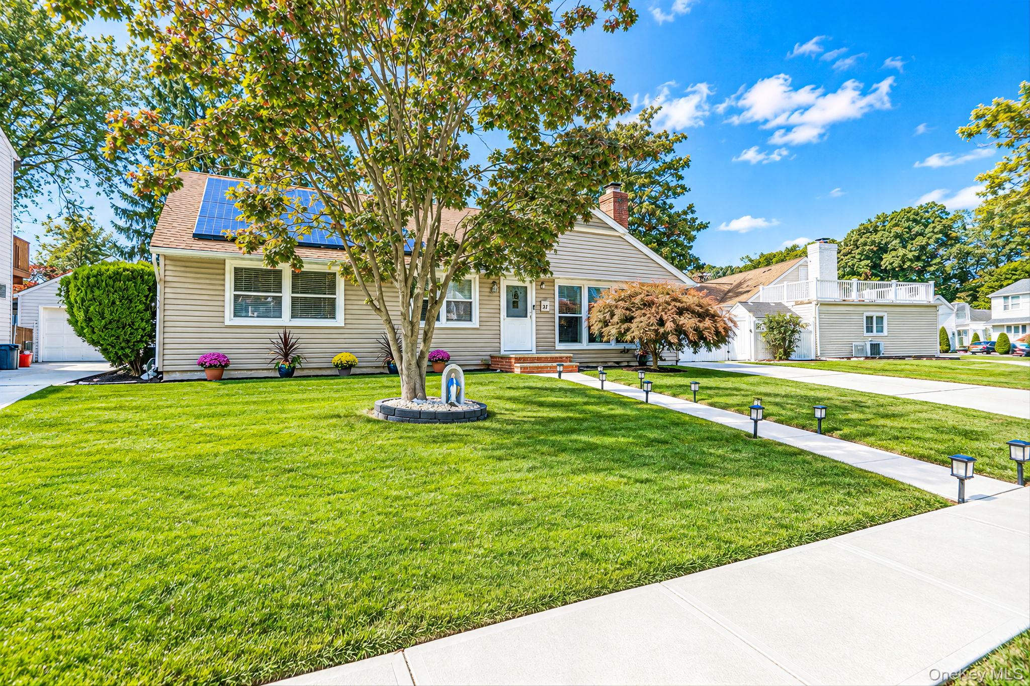 31 Lynwood Drive – For Sale photo 2