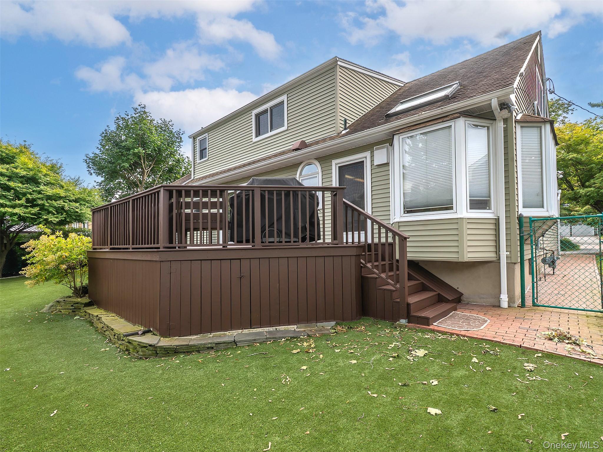 24 Downing Avenue – For Sale photo 40