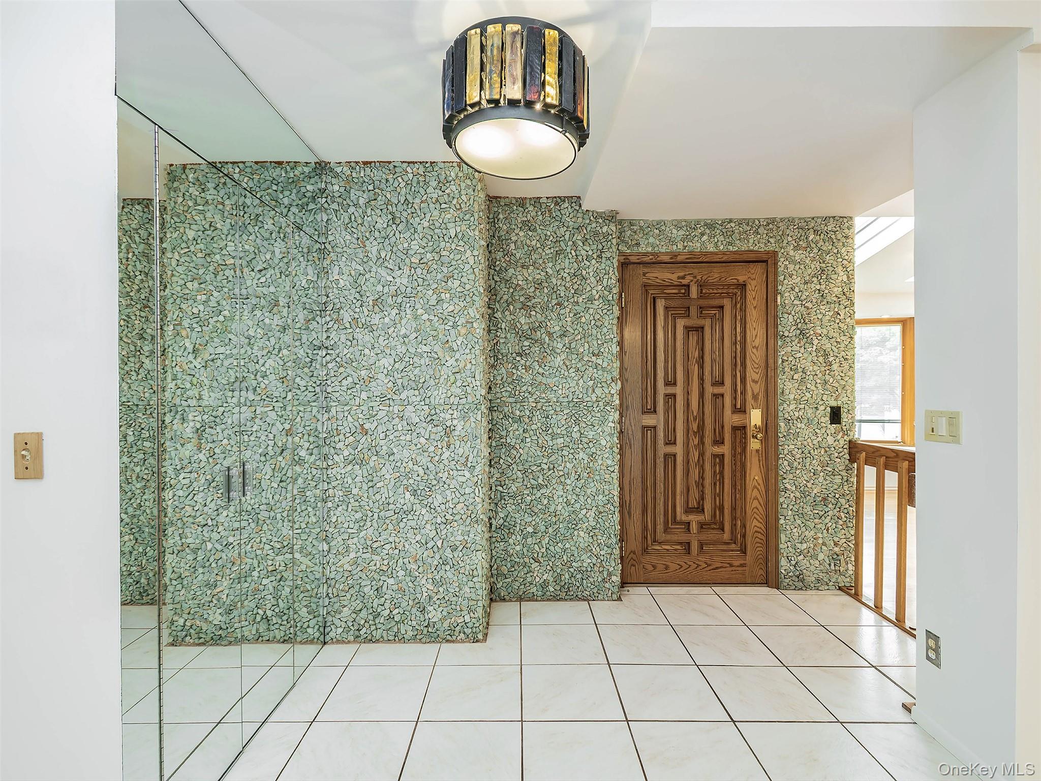 24 Downing Avenue – For Sale photo 3