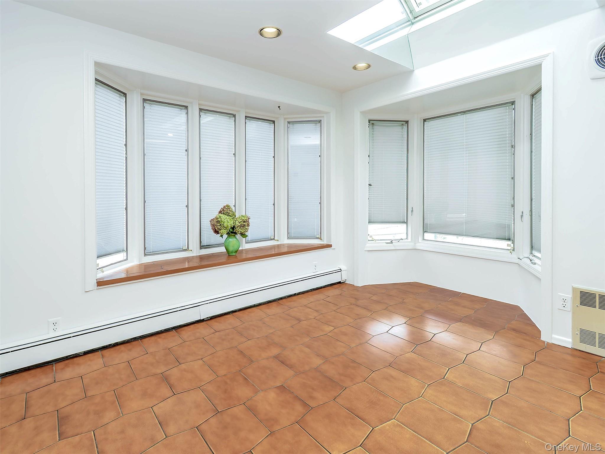 24 Downing Avenue – For Sale photo 18