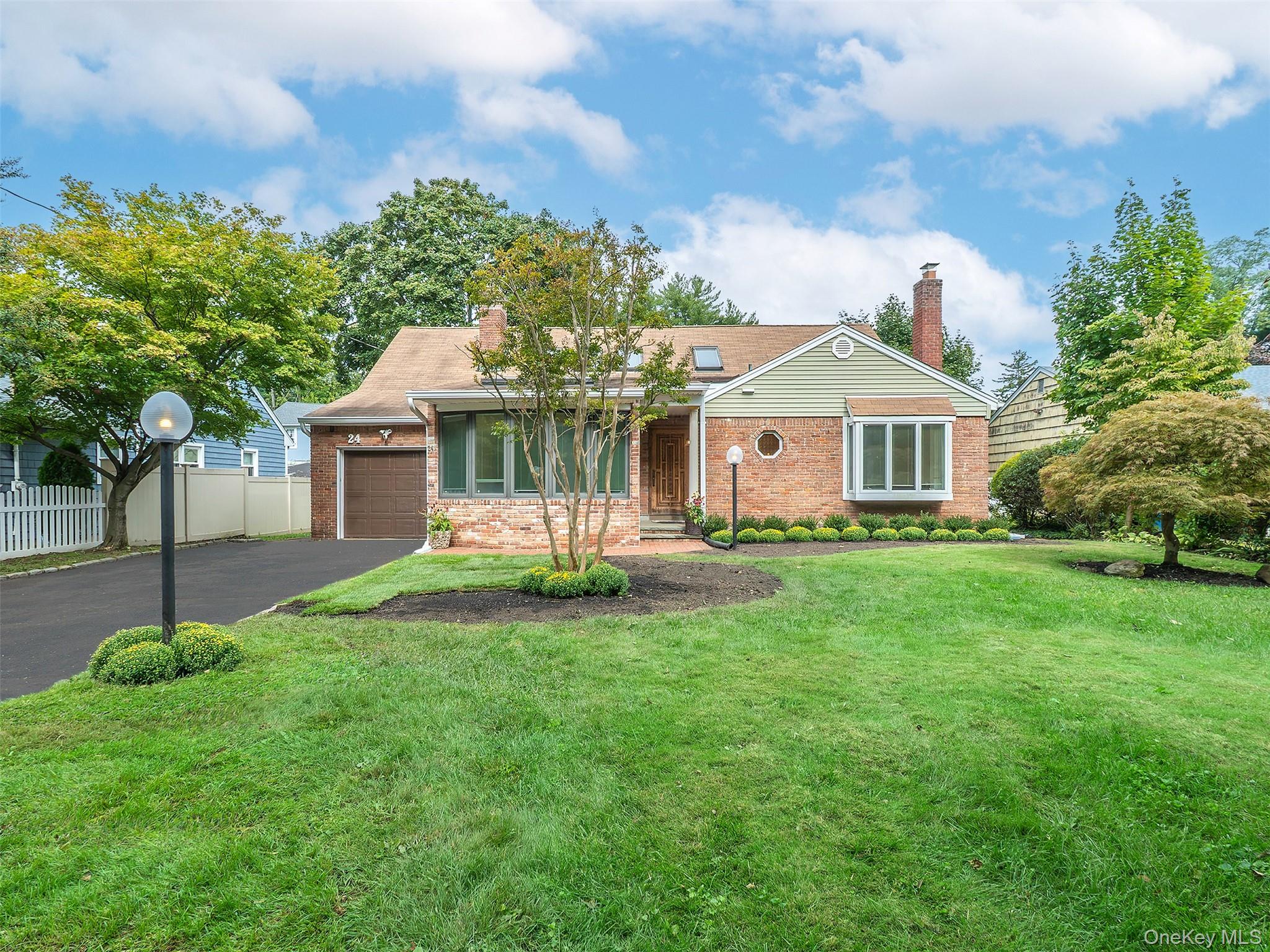 24 Downing Avenue – For Sale
