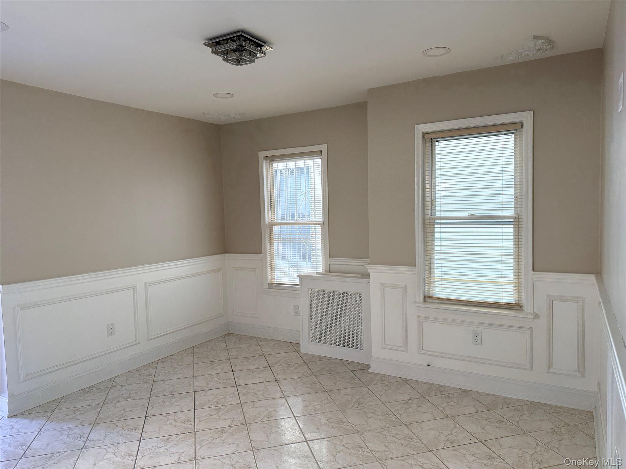 41-39 Benham Street, Unit Apt 1 photo 5
