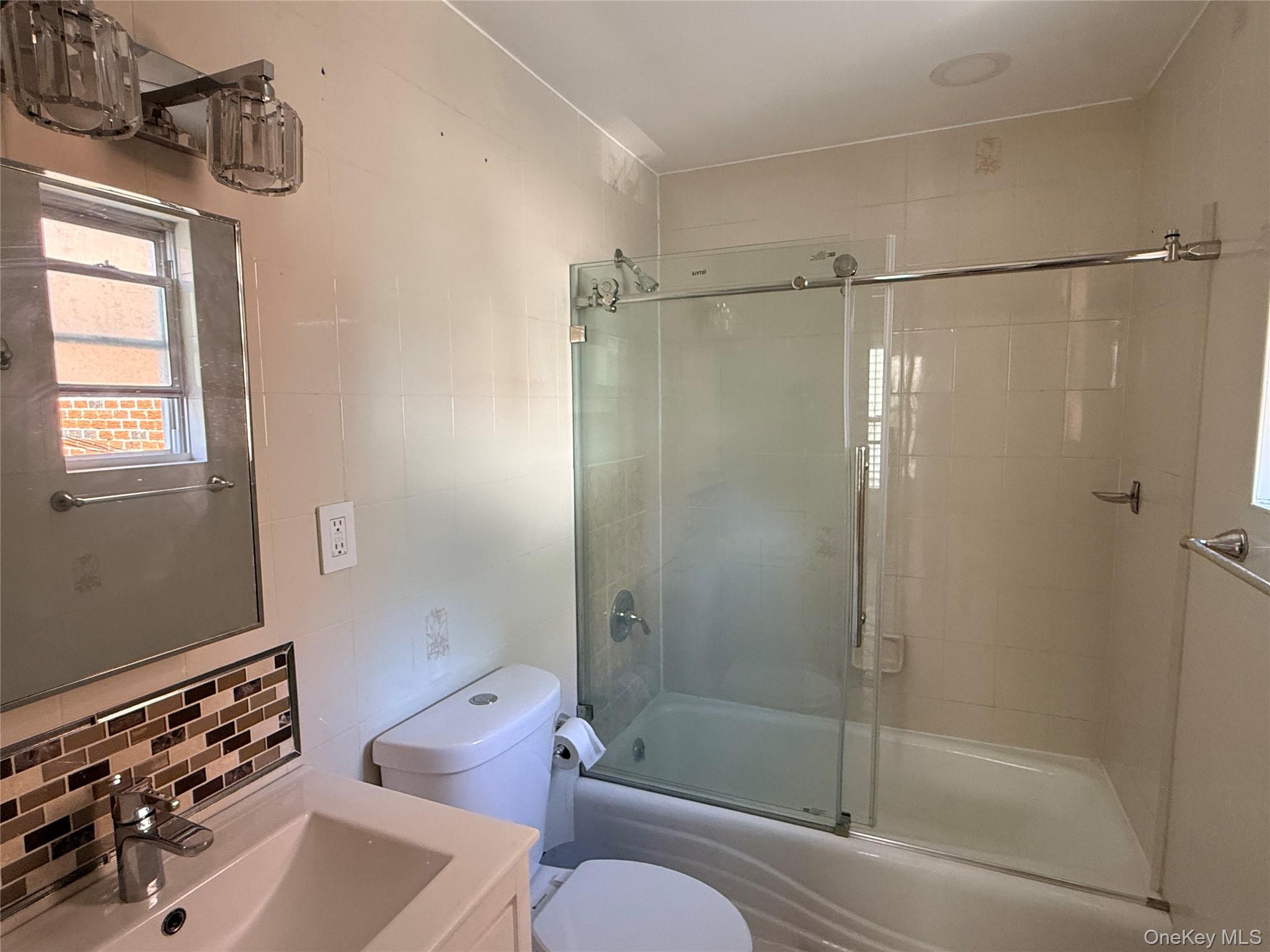 41-39 Benham Street, Unit Apt 1 photo 34