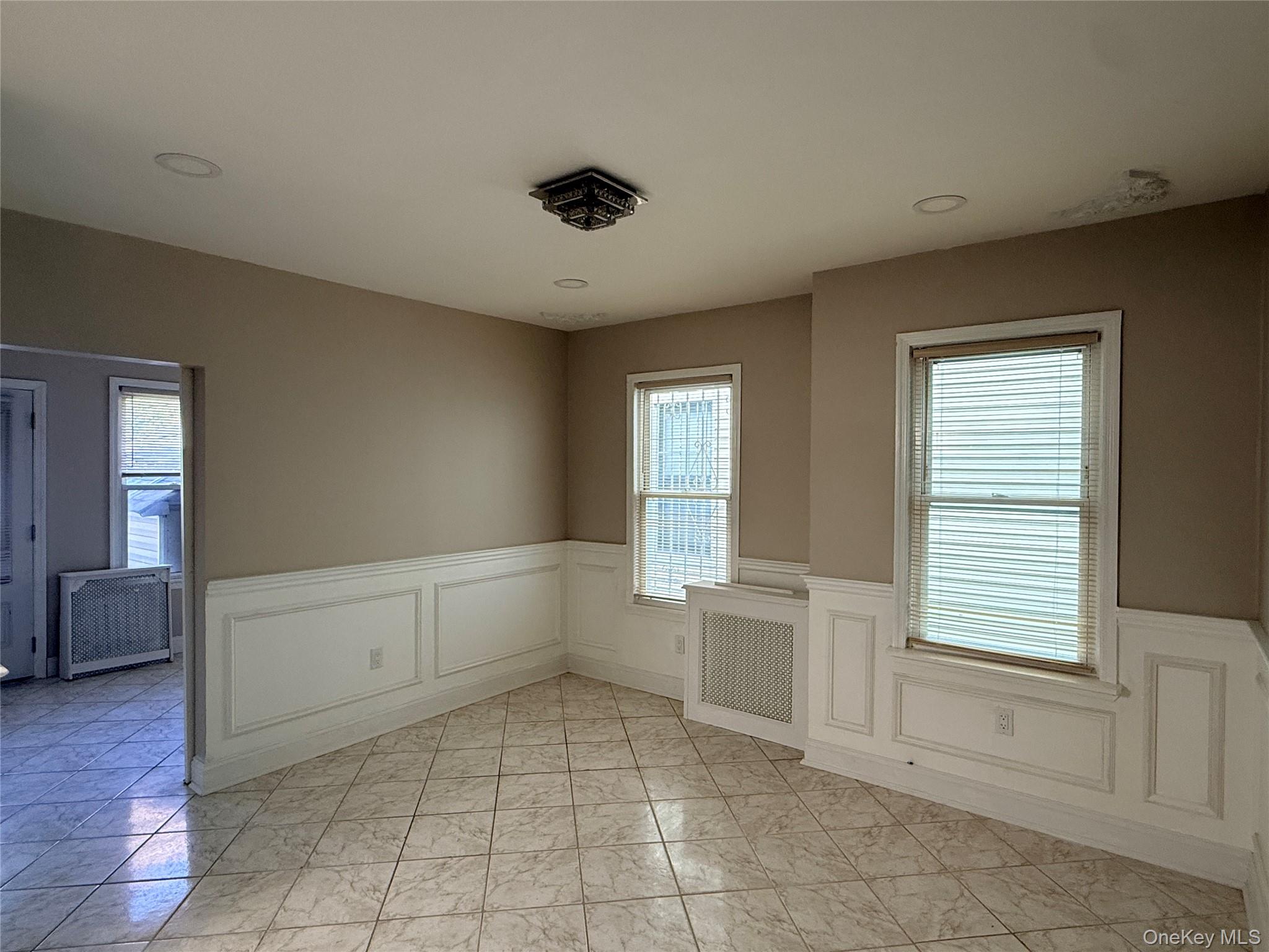 41-39 Benham Street, Unit Apt 1 photo 18