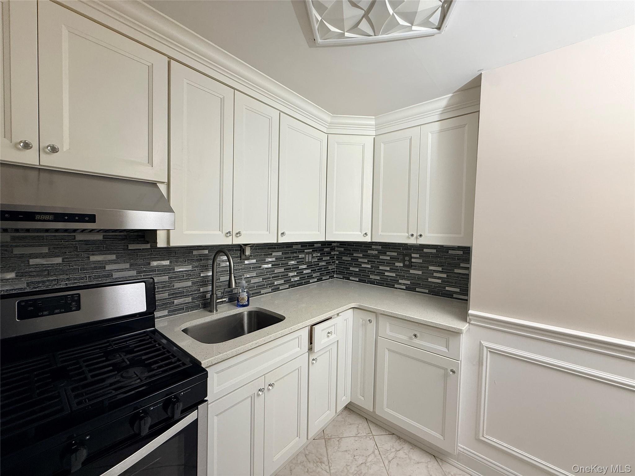 41-39 Benham Street, Unit Apt 1 photo 42