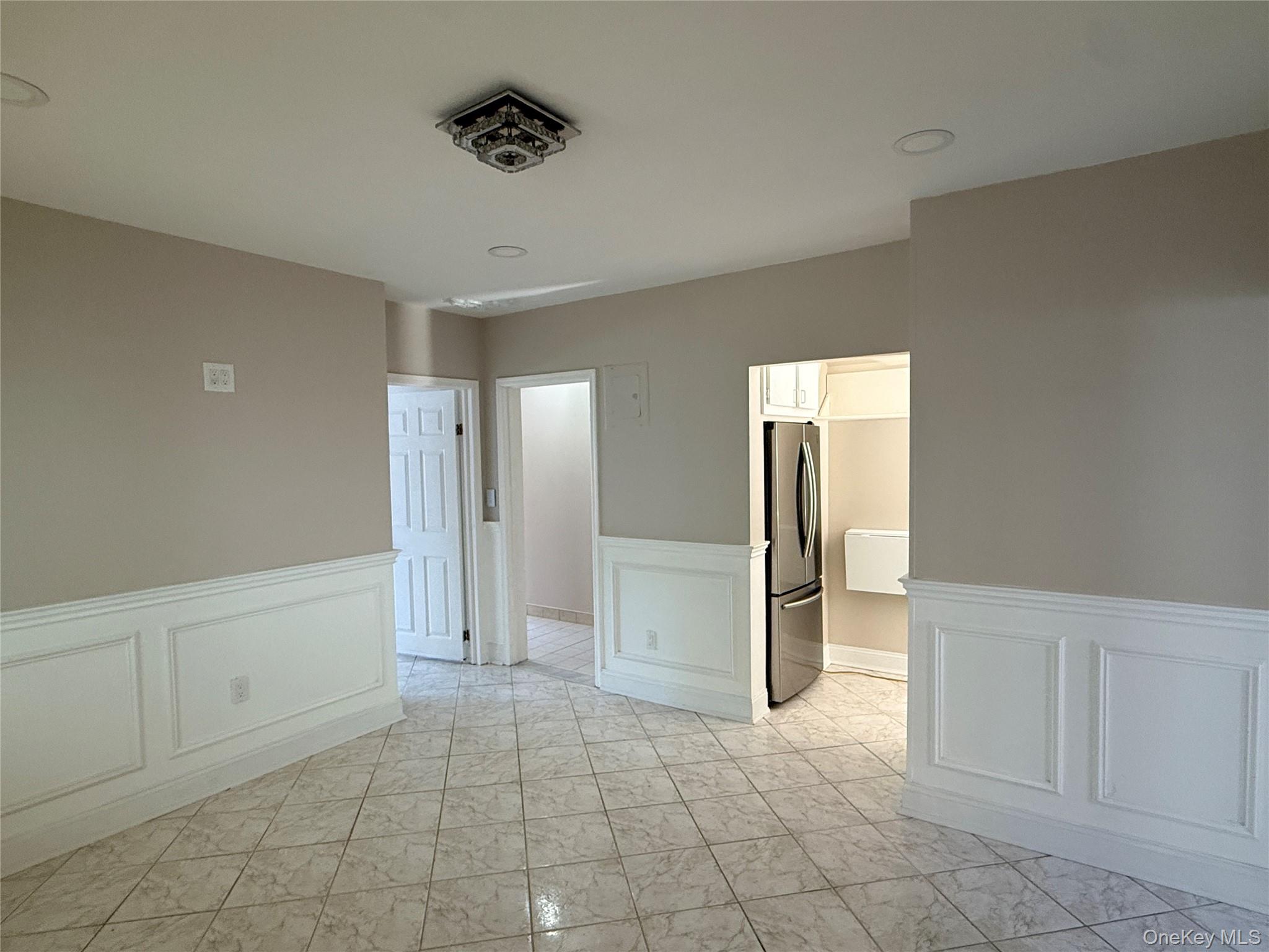 41-39 Benham Street, Unit Apt 1 photo 24