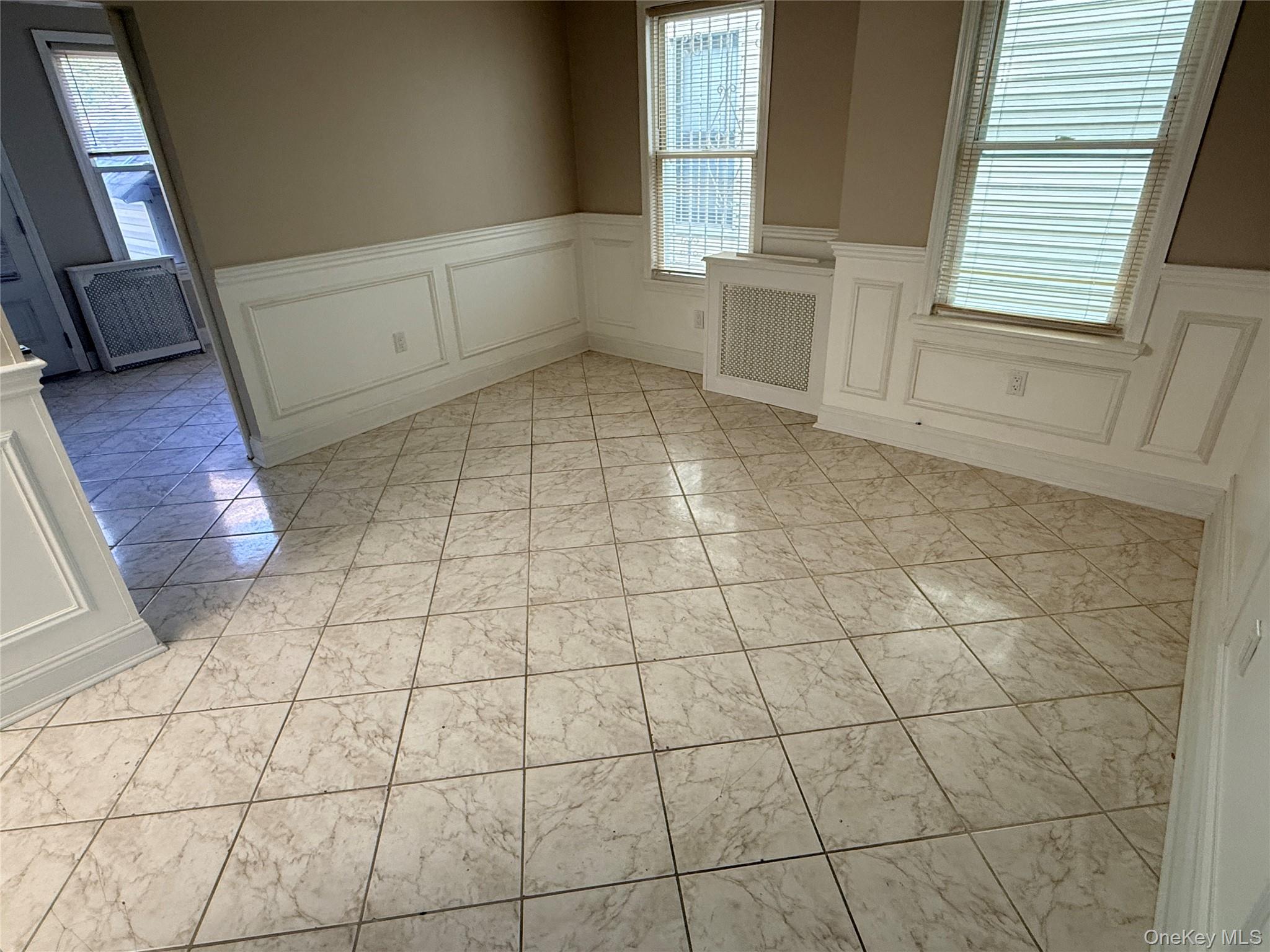 41-39 Benham Street, Unit Apt 1 photo 17