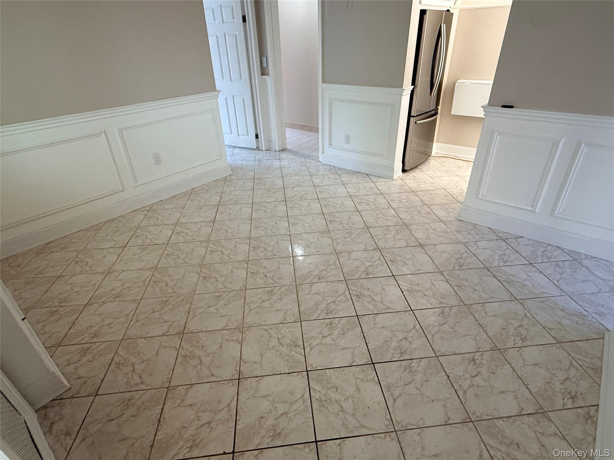 41-39 Benham Street, Unit Apt 1 photo 21