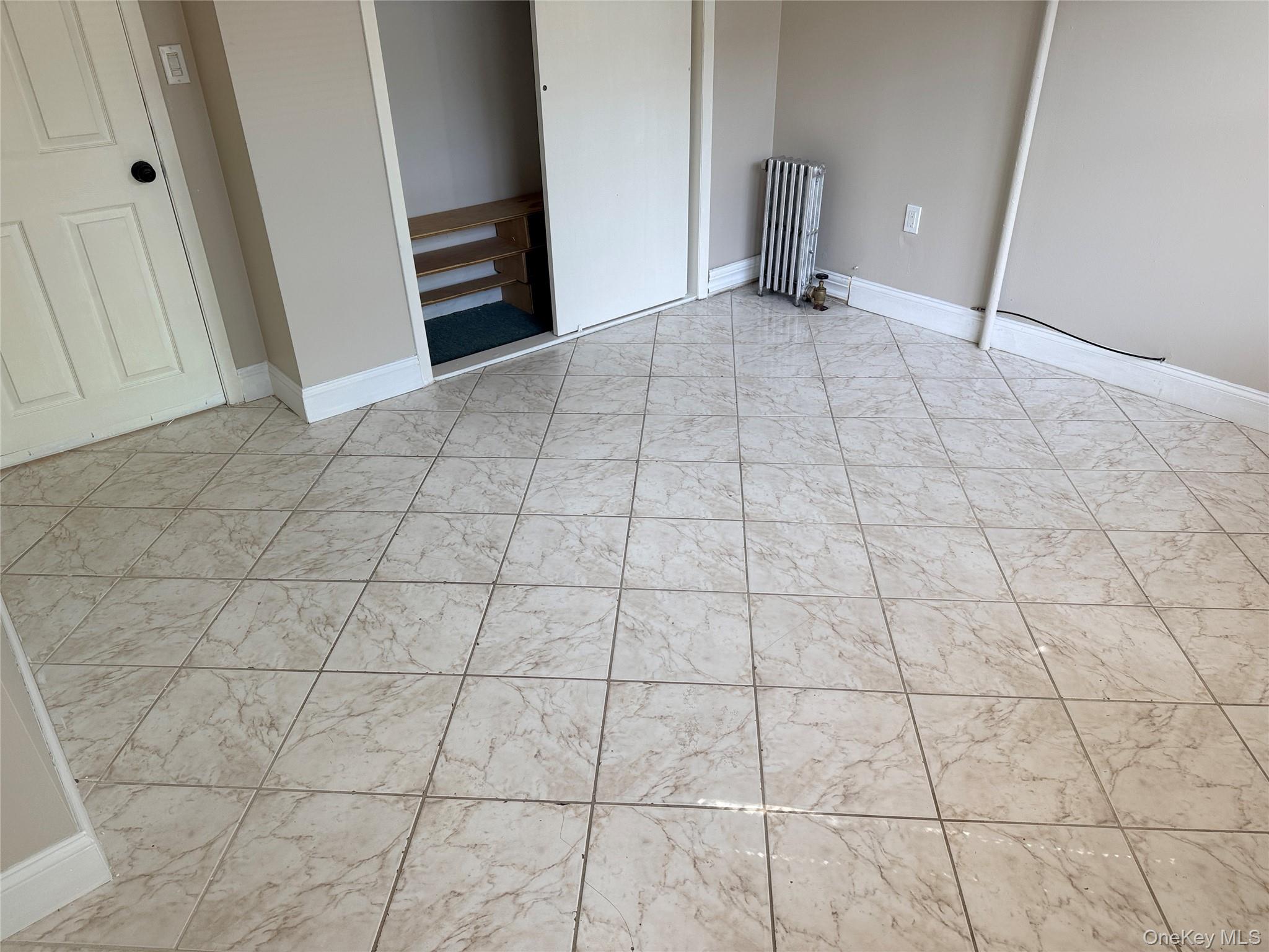 41-39 Benham Street, Unit Apt 1 photo 8