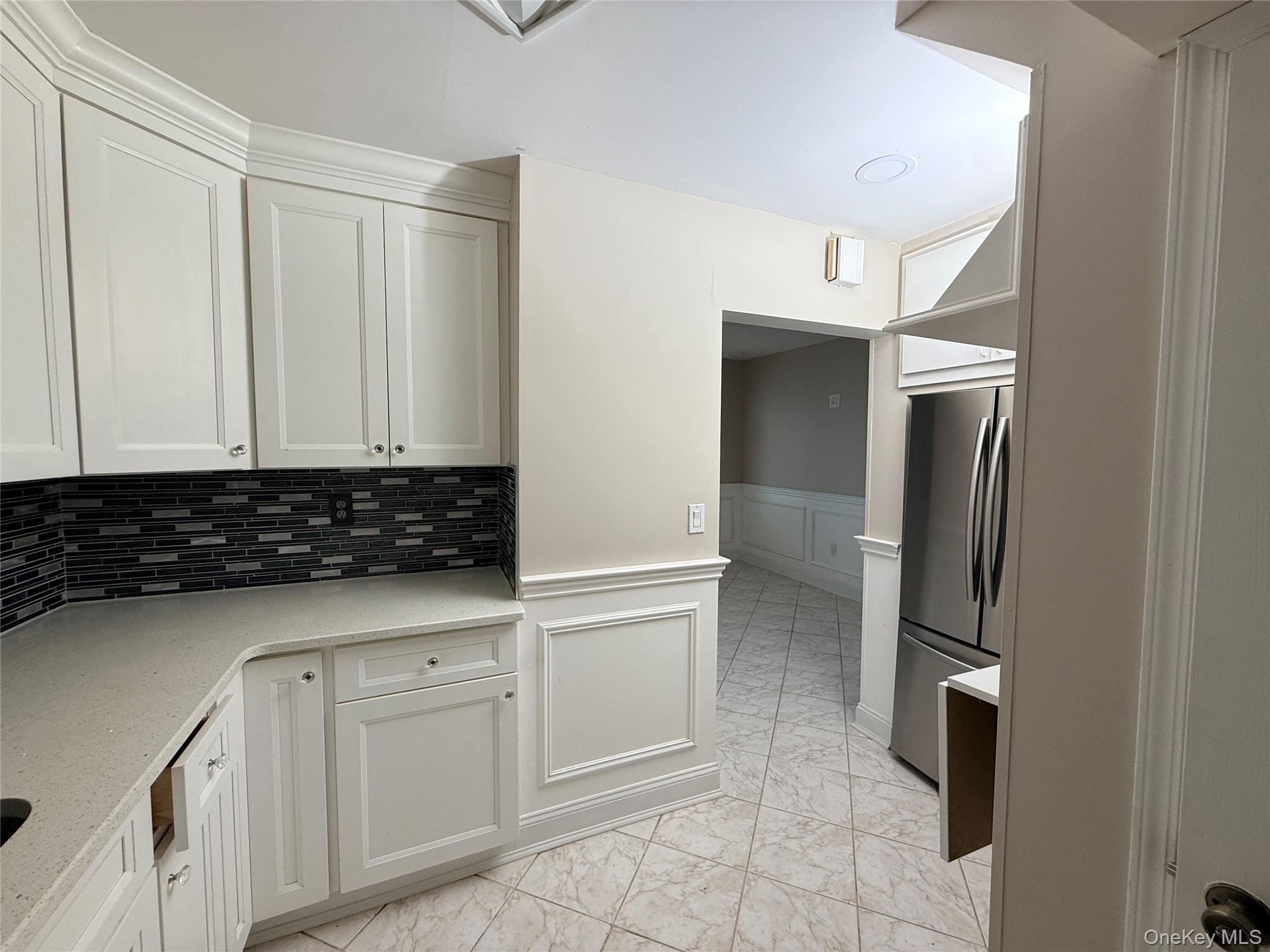 41-39 Benham Street, Unit Apt 1 photo 44