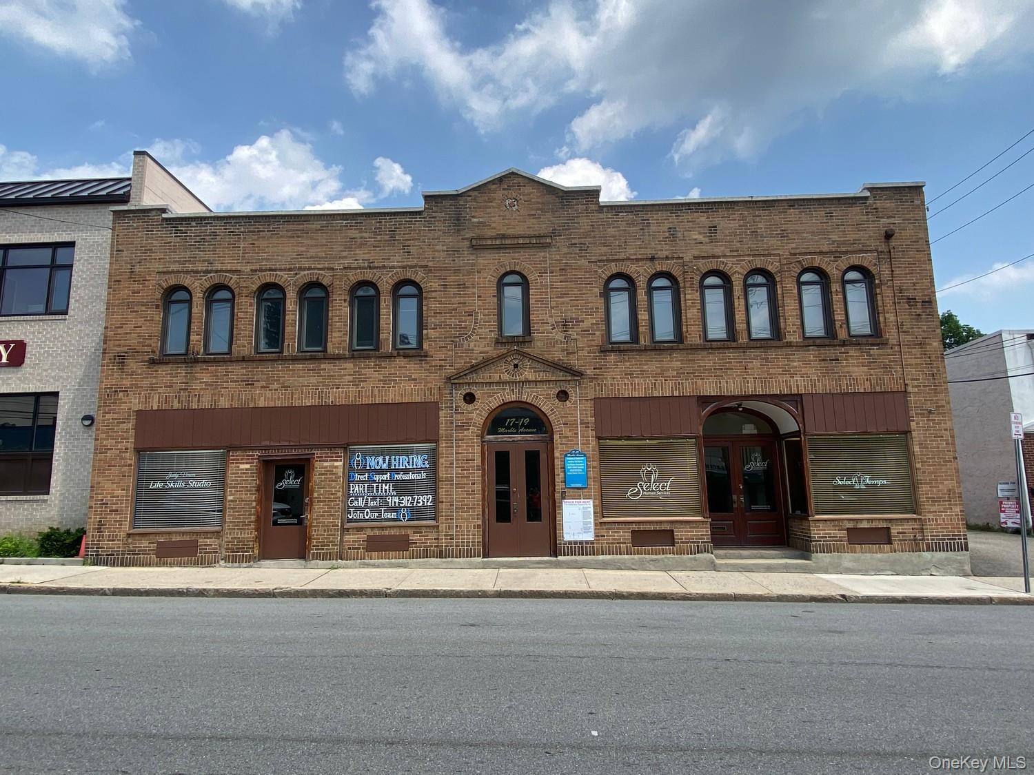 17-19 Marble Avenue – For Sale