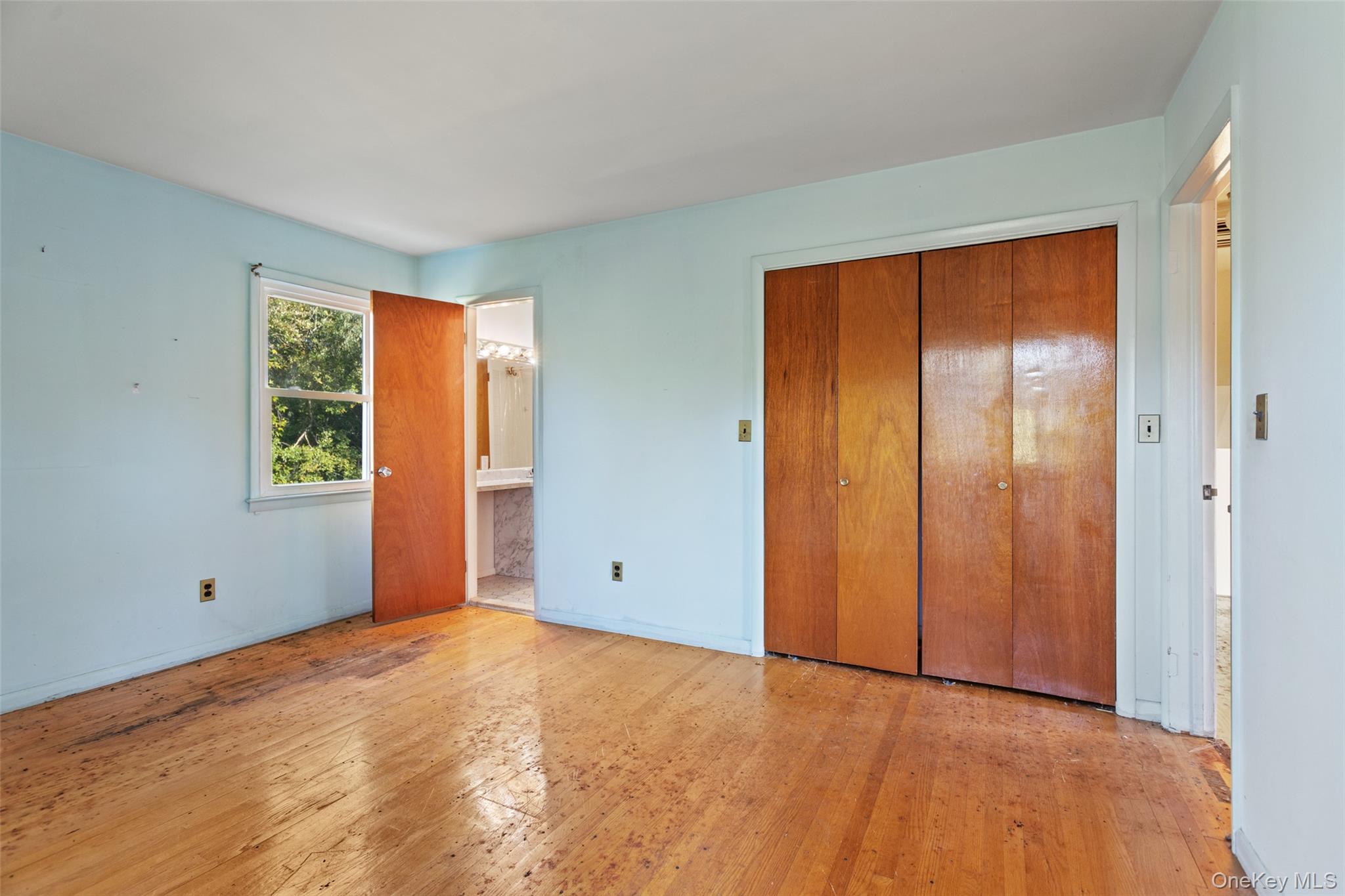 180 Bradford Avenue – For Sale photo 17