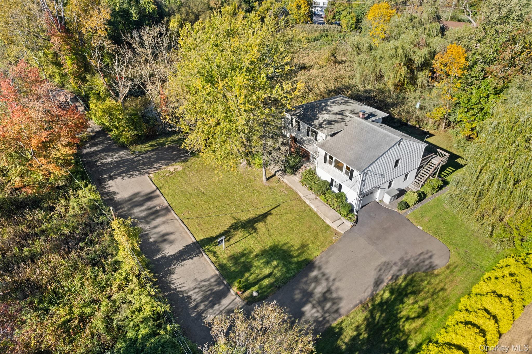 180 Bradford Avenue – For Sale photo 5