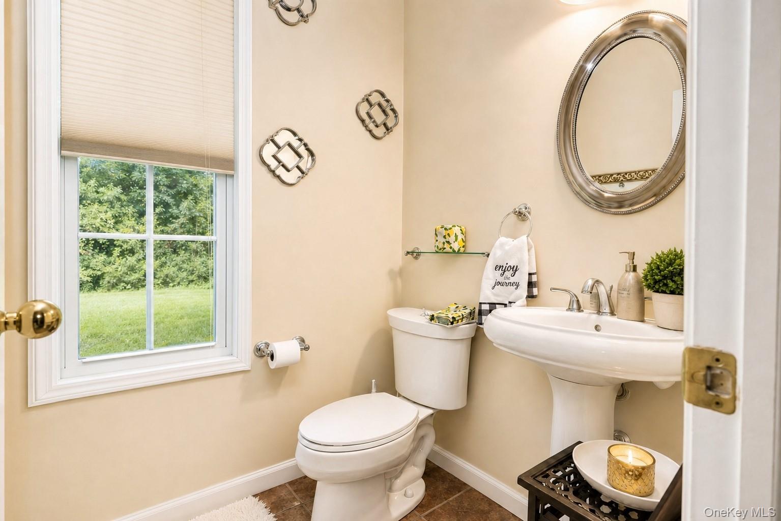 84 Mansion Ridge Boulevard – For Sale photo 3