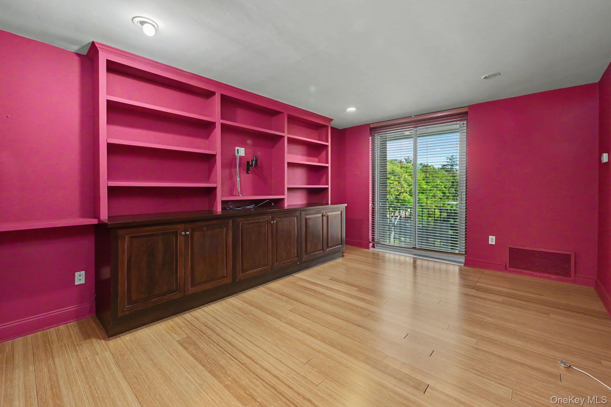 720 Milton Road, Unit N4E photo 15