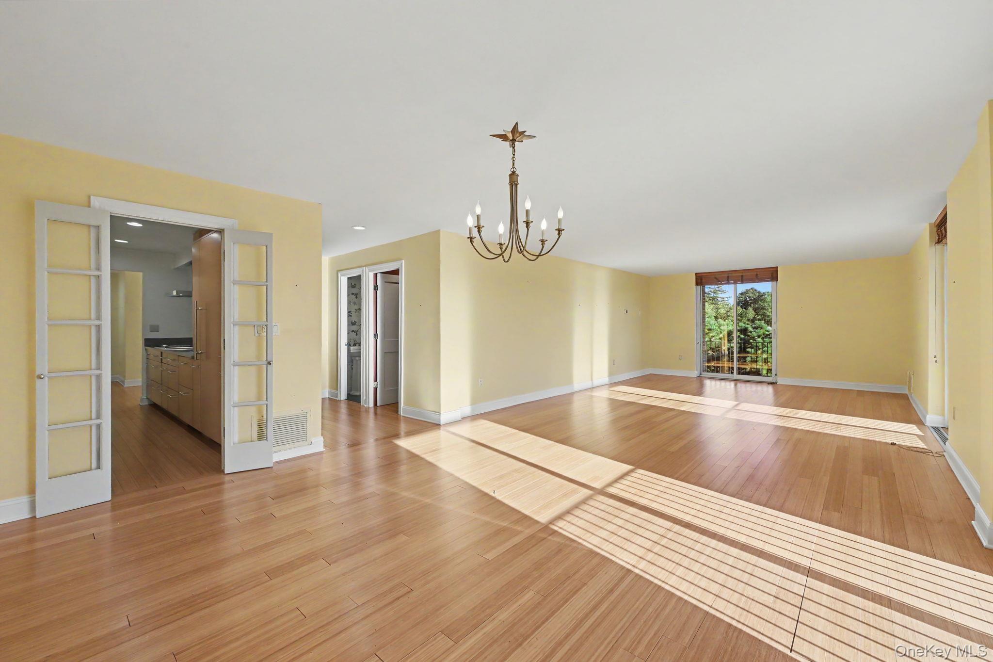 720 Milton Road, Unit N4E photo 8