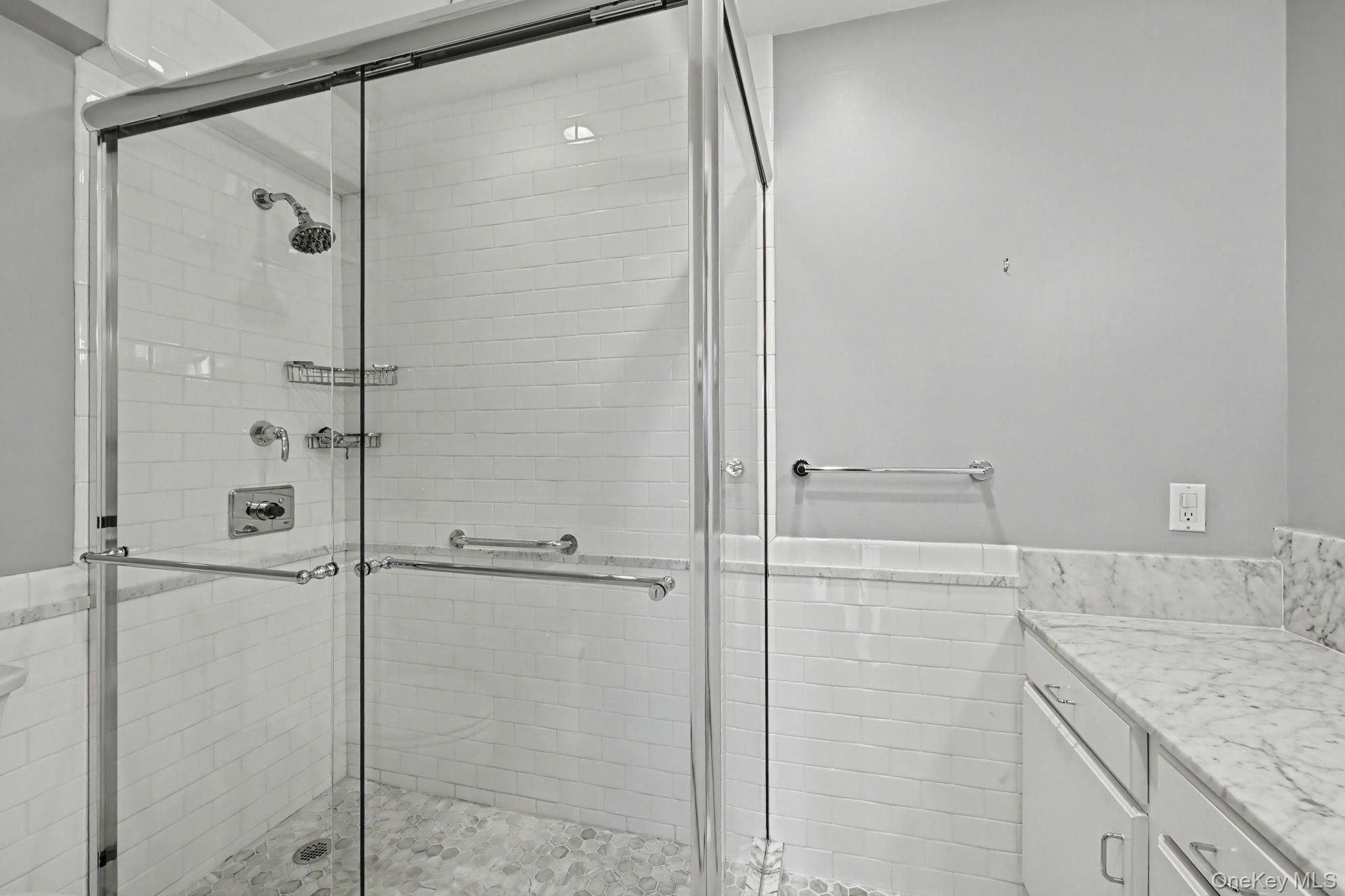 720 Milton Road, Unit N4E photo 27