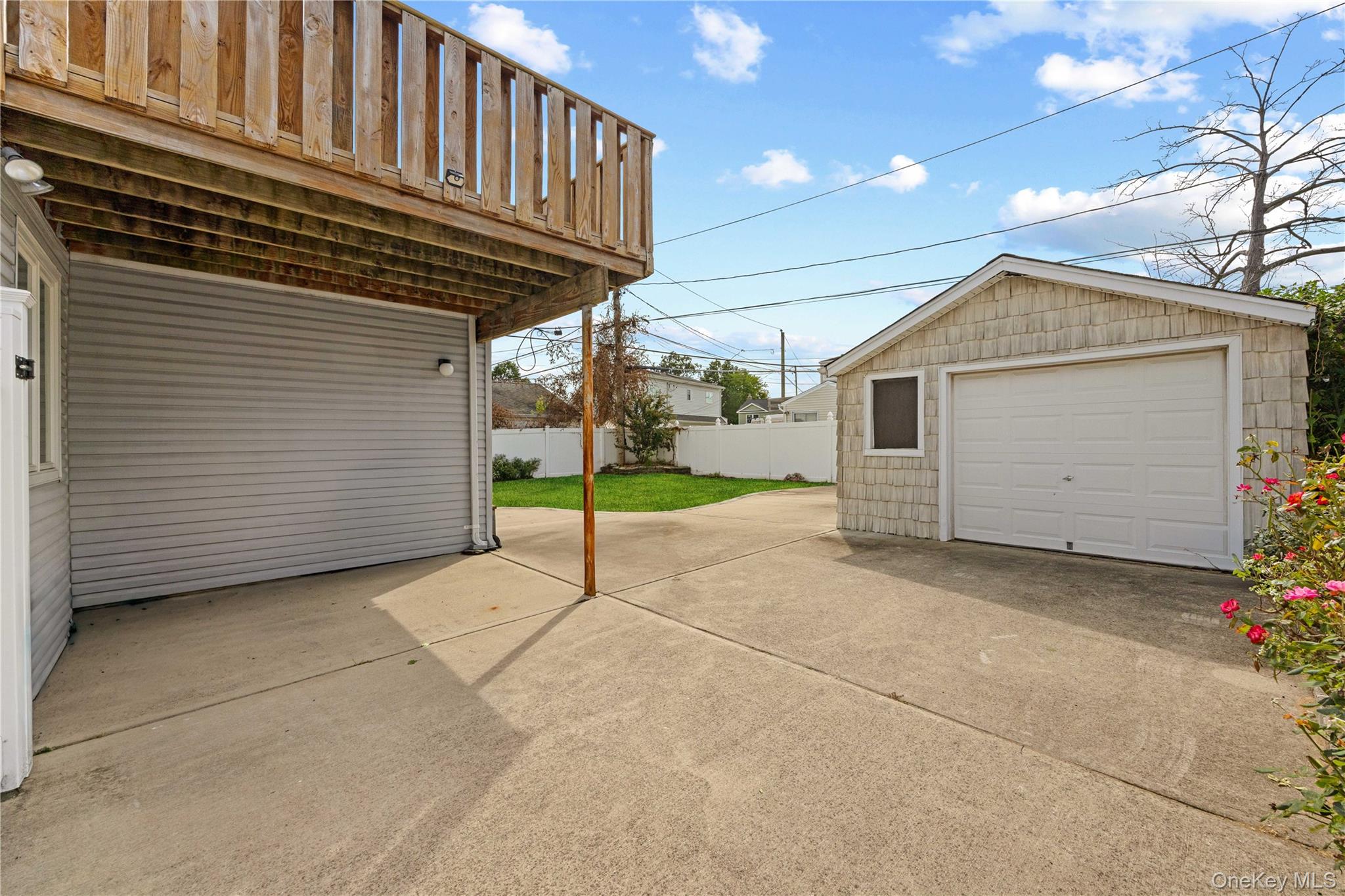 1051 Park Lane N – For Rent photo 27