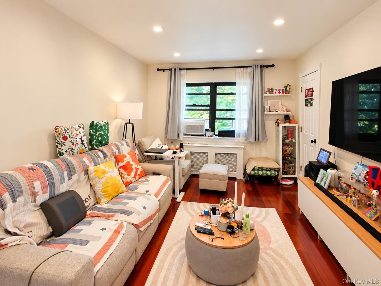 14742 72nd Avenue, Unit 191B photo 5