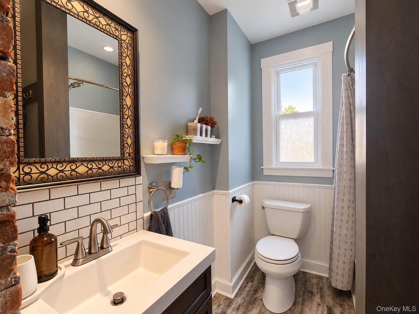 2 Linwood Avenue – For Rent photo 16