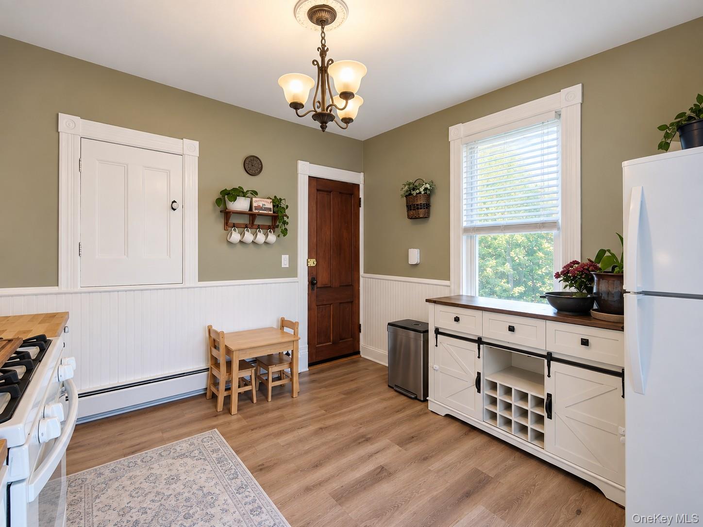 2 Linwood Avenue – For Rent photo 20