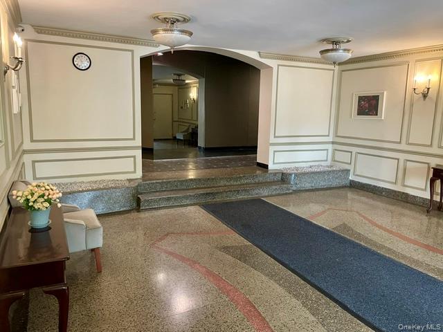 48-21 40 Street, Unit 2C photo 4
