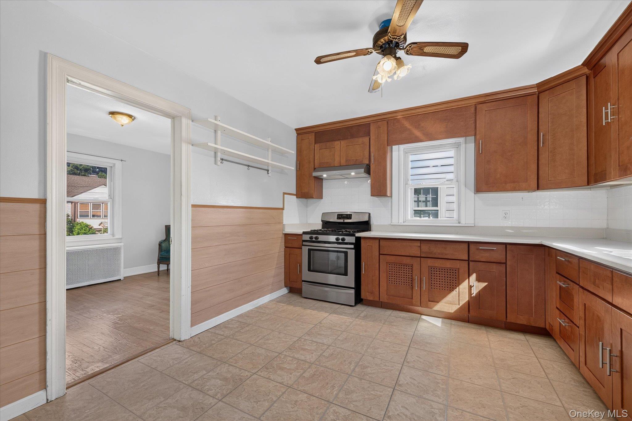 30 Dinan Street – For Rent photo 9