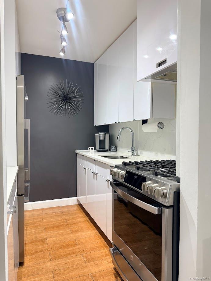 65-15 38th Avenue, Unit 6R photo 5