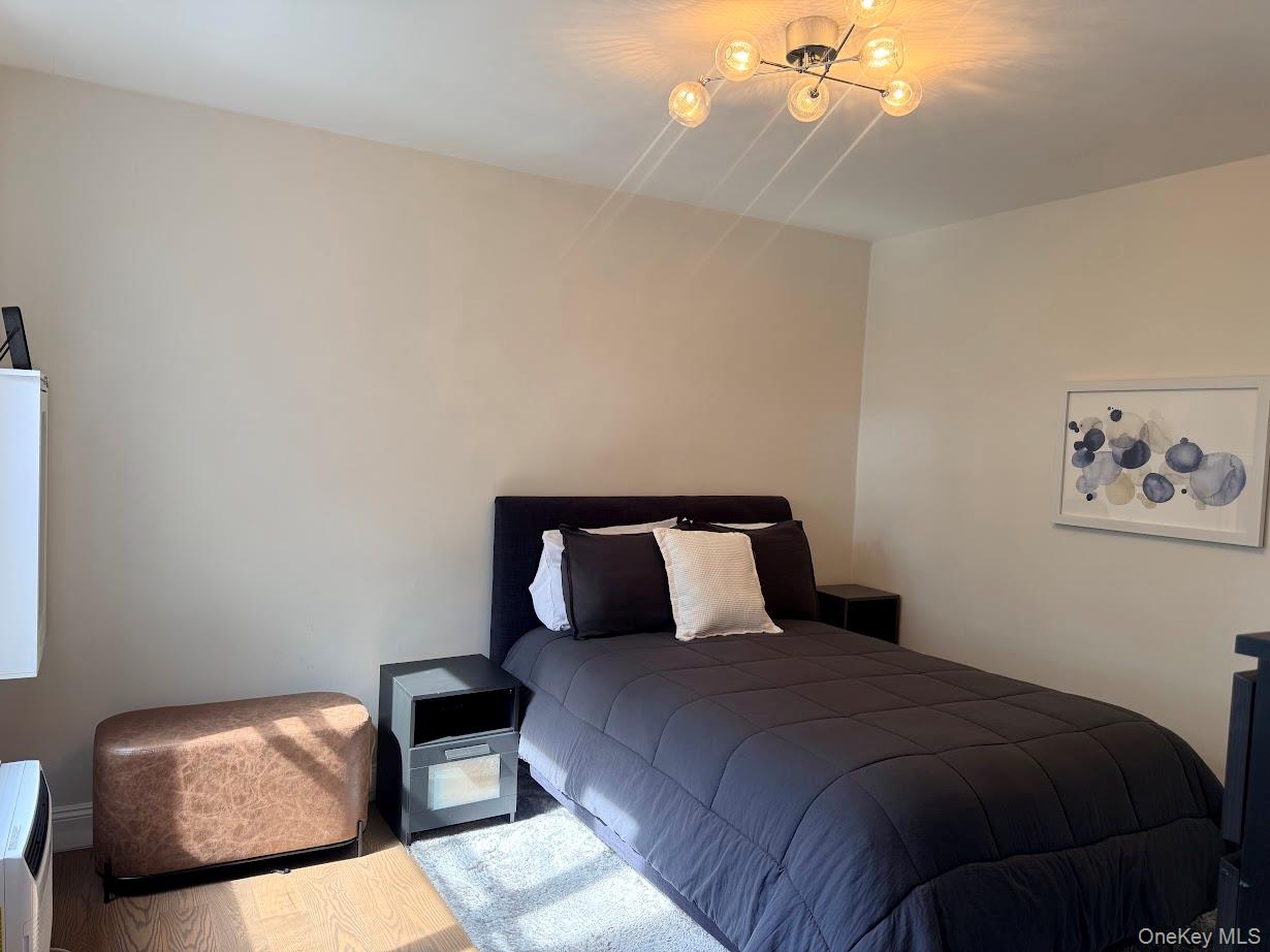 65-15 38th Avenue, Unit 6R photo 10