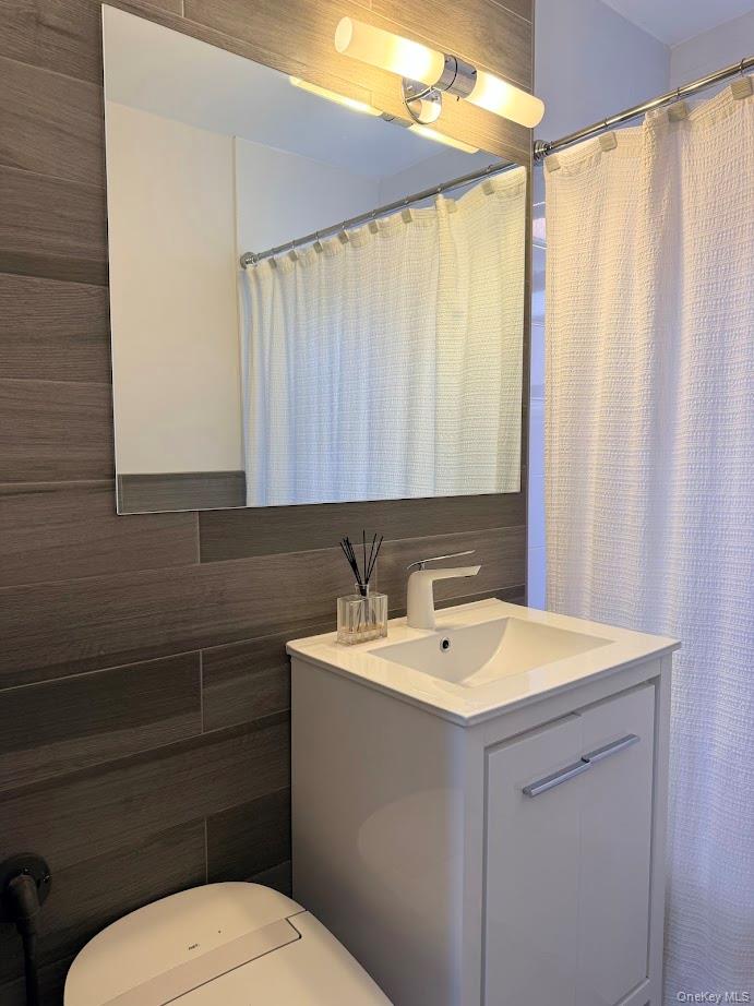 65-15 38th Avenue, Unit 6R photo 14