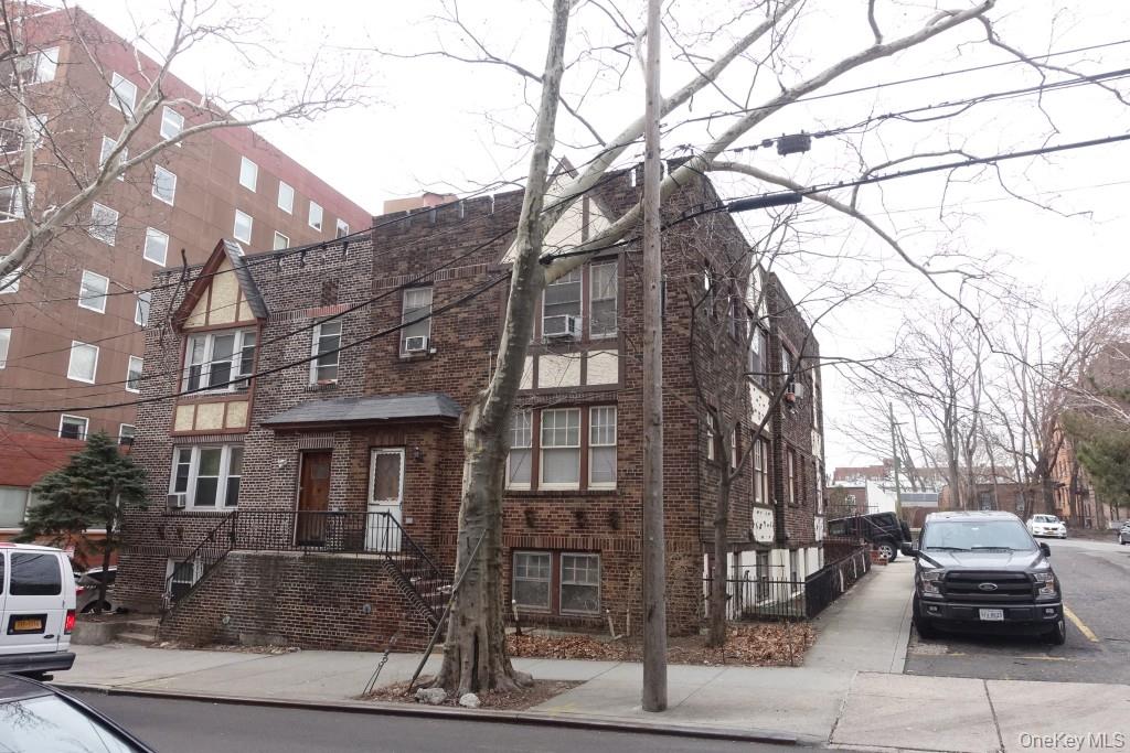 4322 63rd Street – For Rent