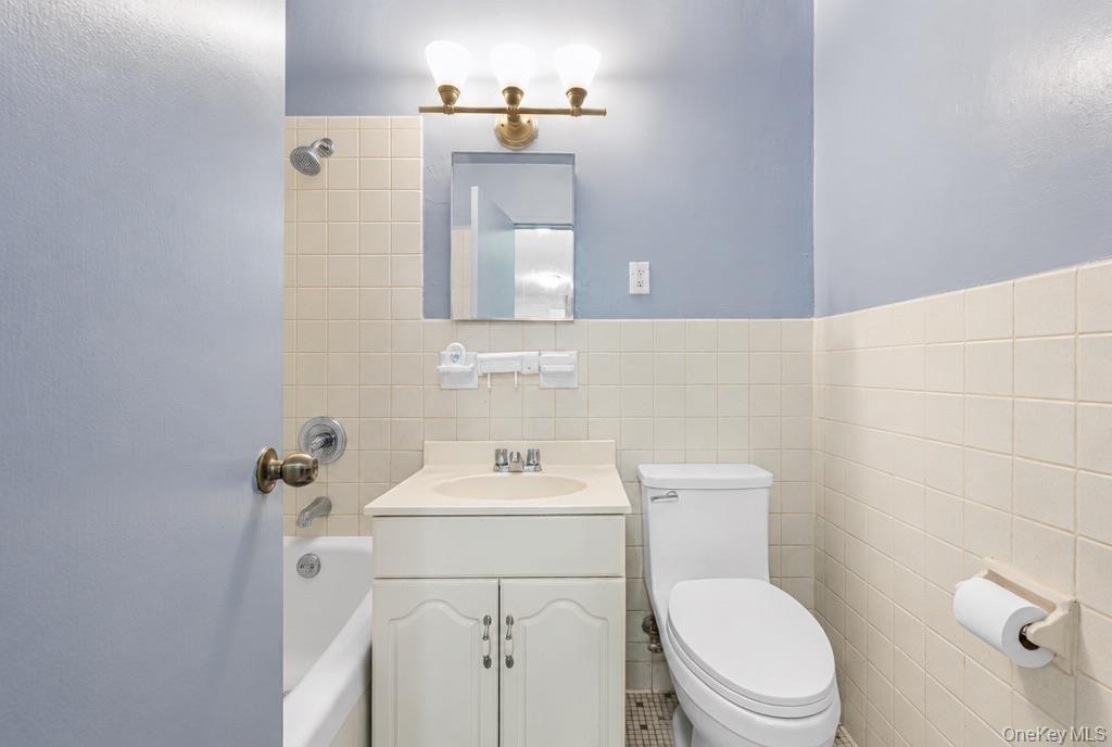 3410 De Reimer Avenue, Unit 12I photo 27