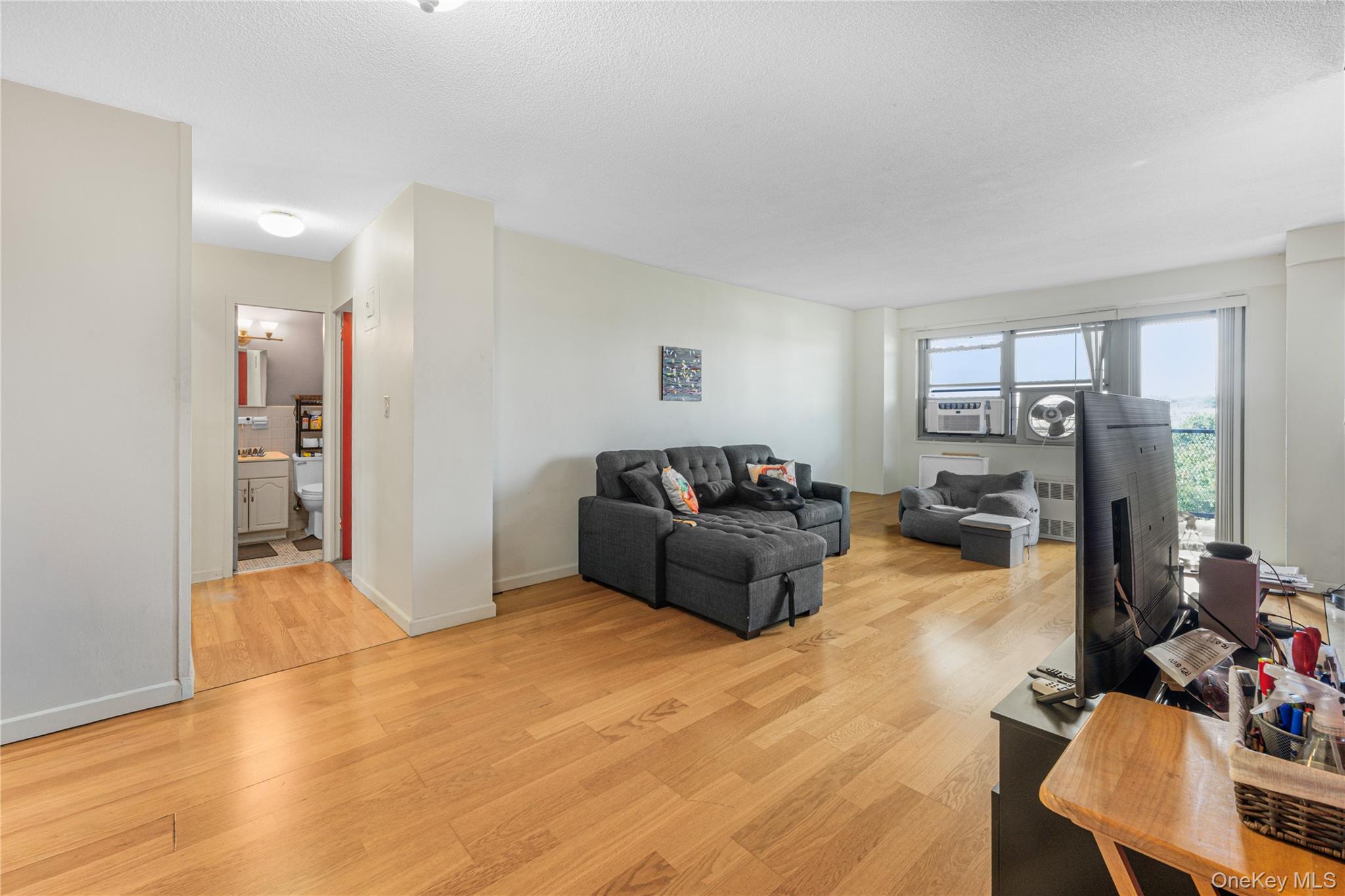 3410 De Reimer Avenue, Unit 12I photo 5