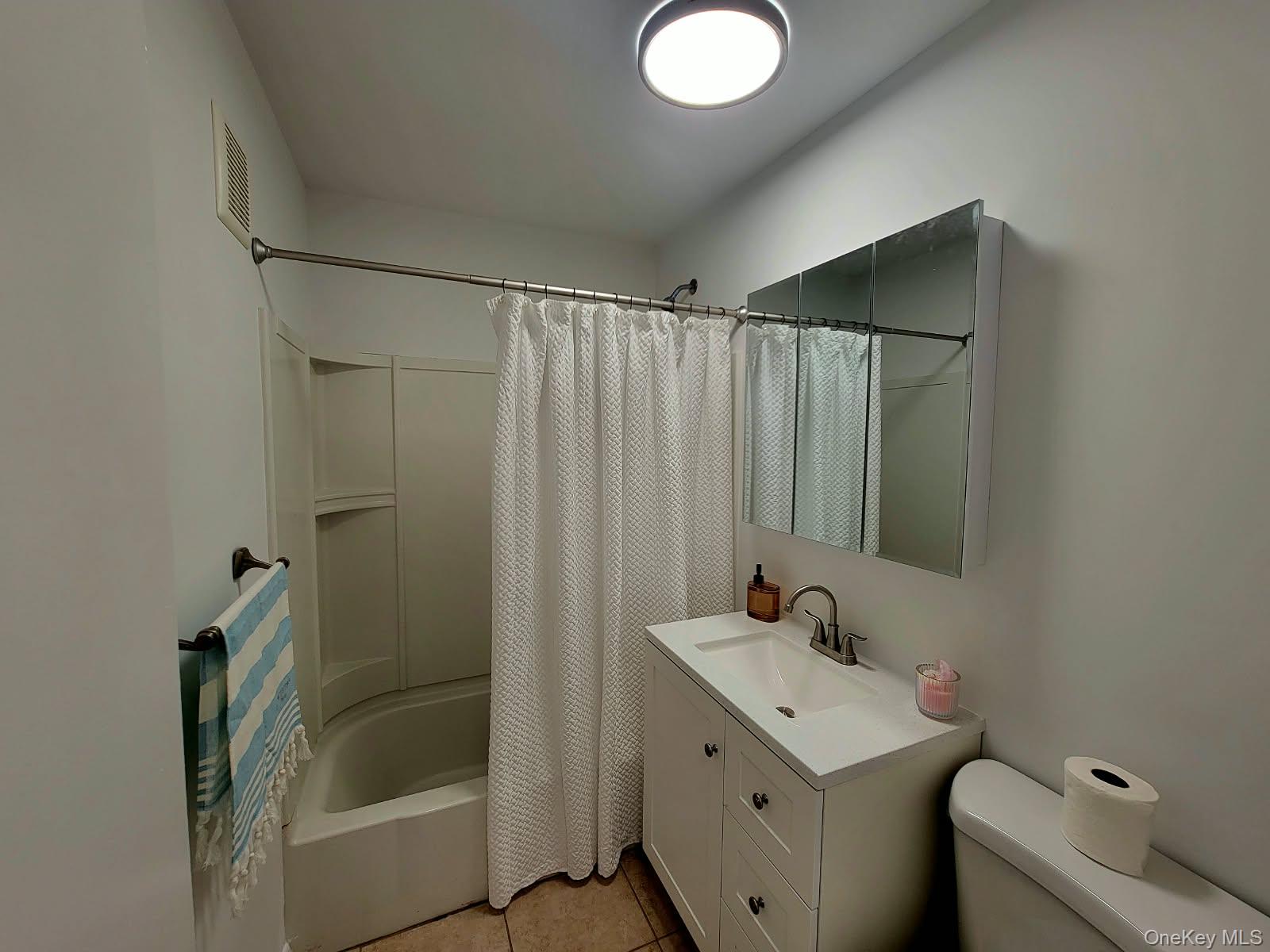 14 Granada Crescent, Unit 19 photo 12