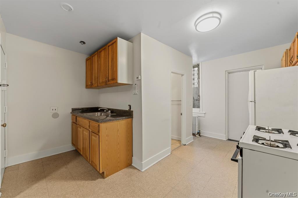 158 Willow Street, Unit 4B