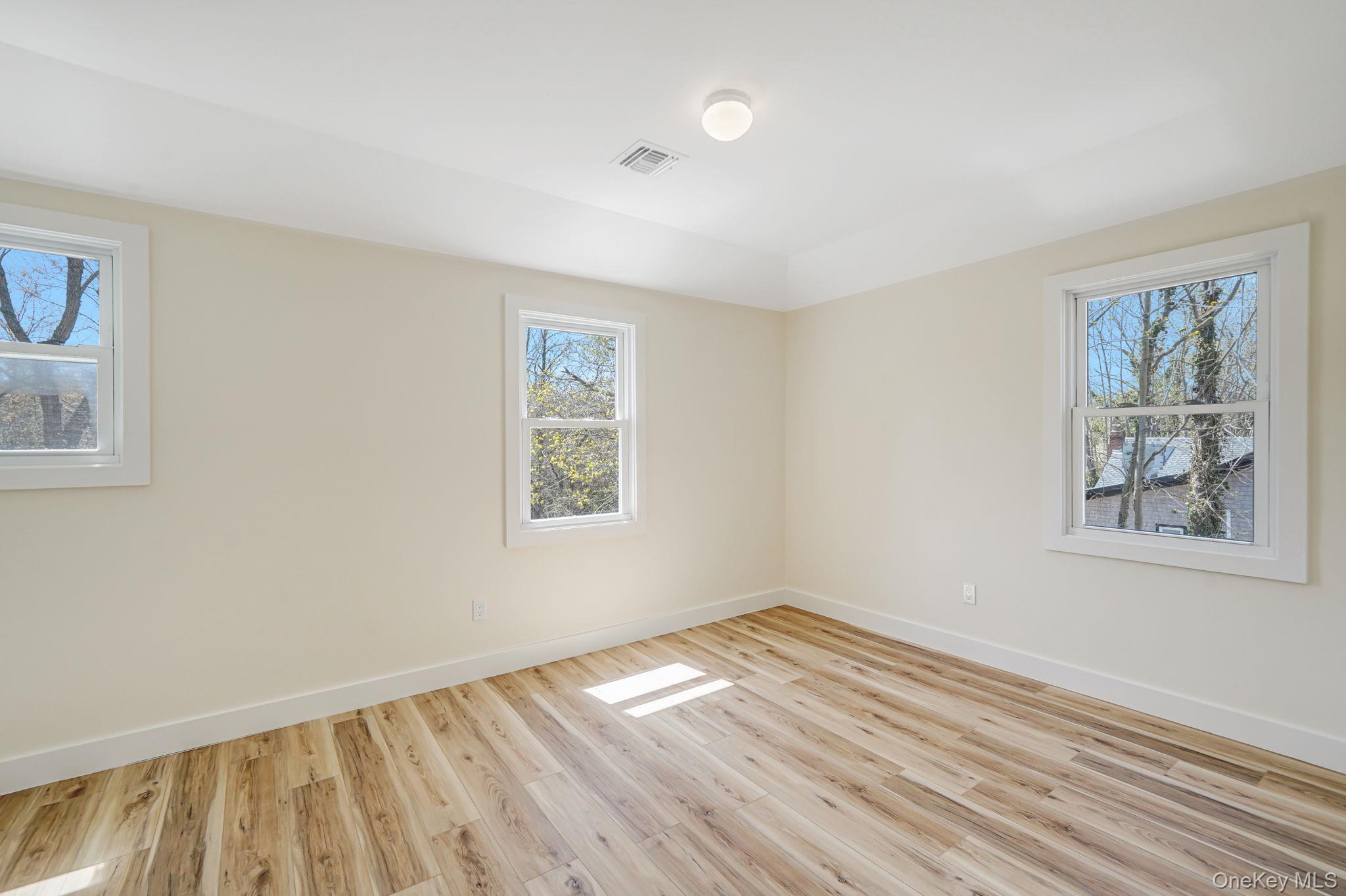2939 N Wading River Road – For Sale photo 21