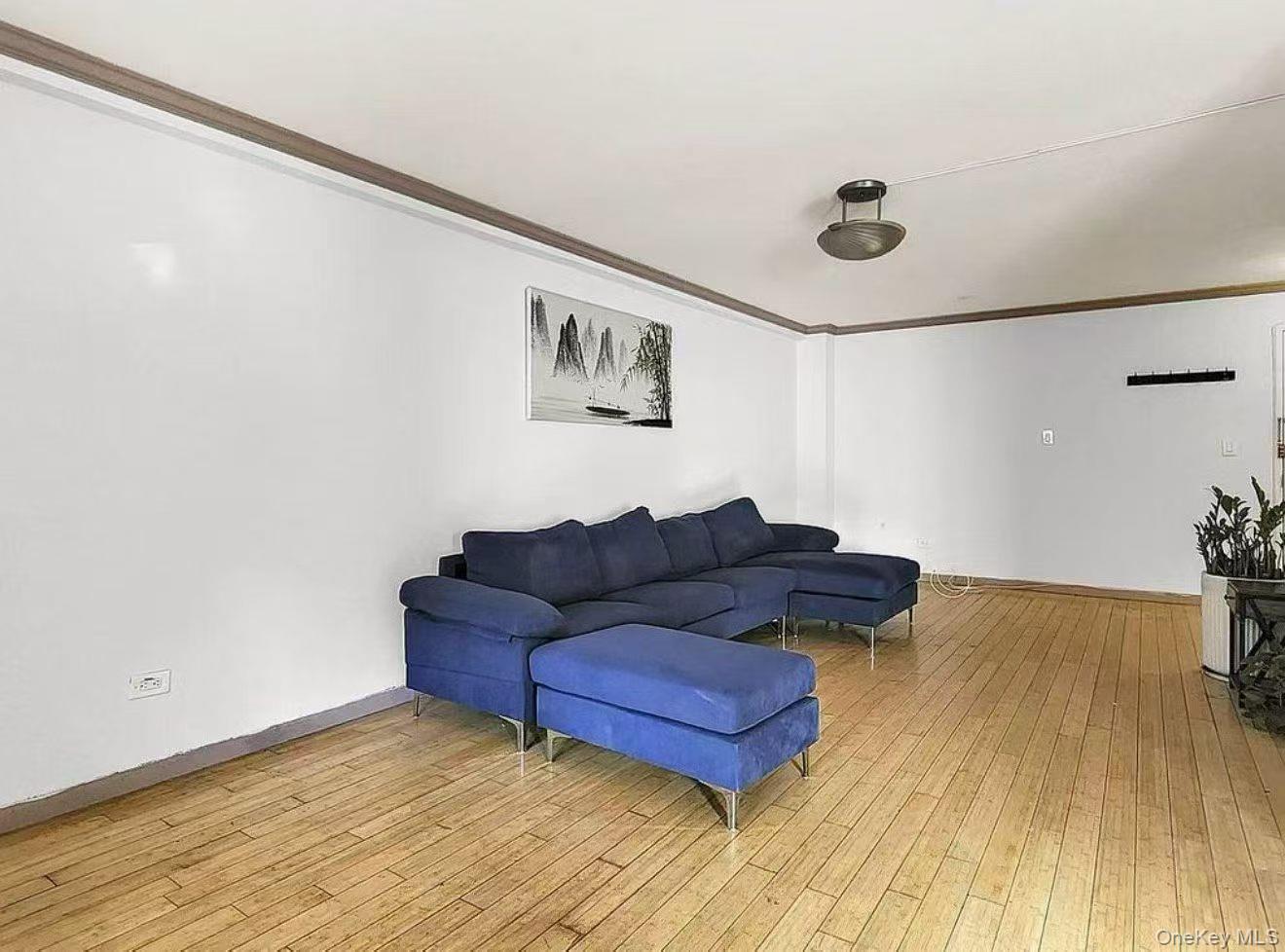 14055 34th Avenue, Unit 5B photo 3