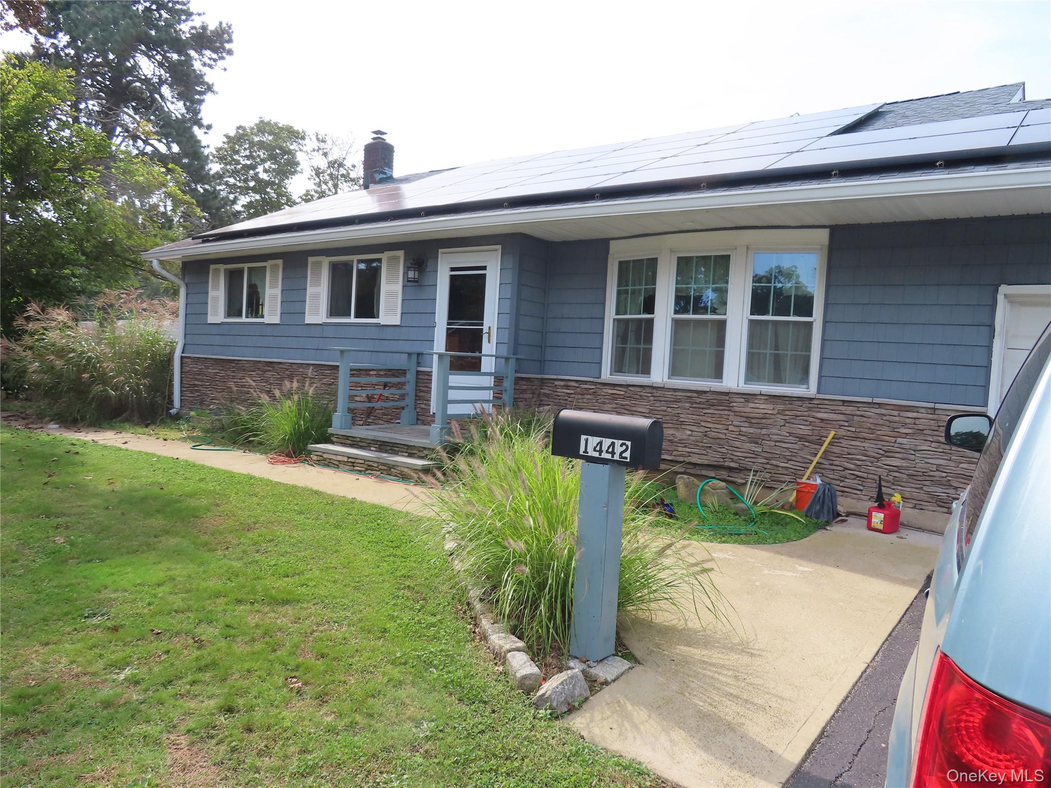 1442 Baldwin Boulevard – For Sale