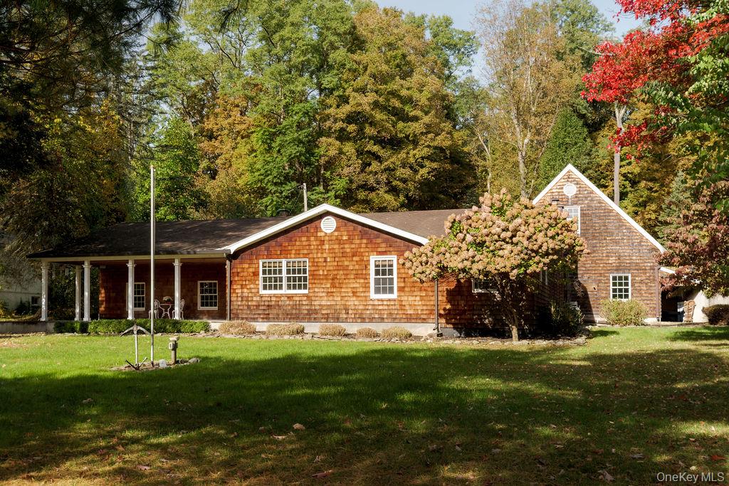 347 Spring Lake Road – For Sale photo 2