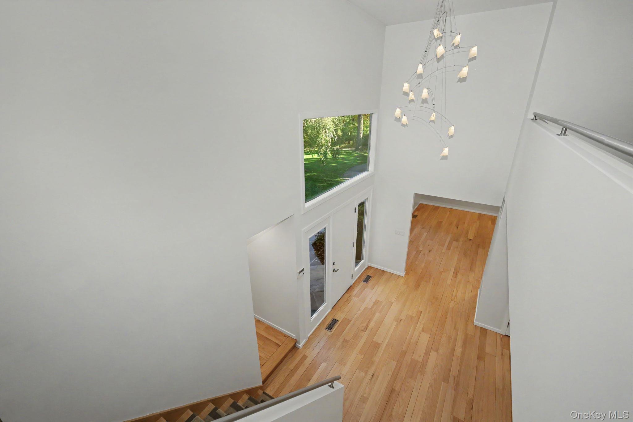4 Stone Hollow Way – For Sale photo 6
