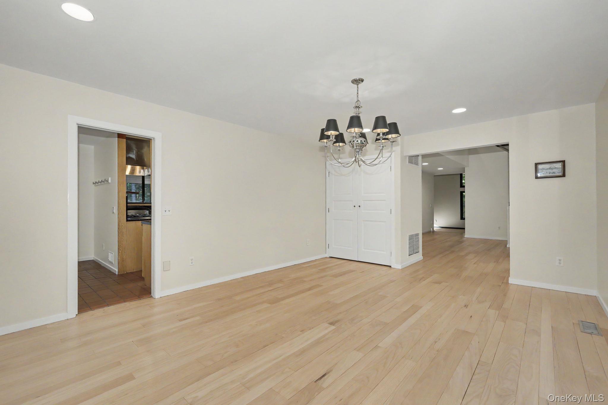 4 Stone Hollow Way – For Sale photo 10
