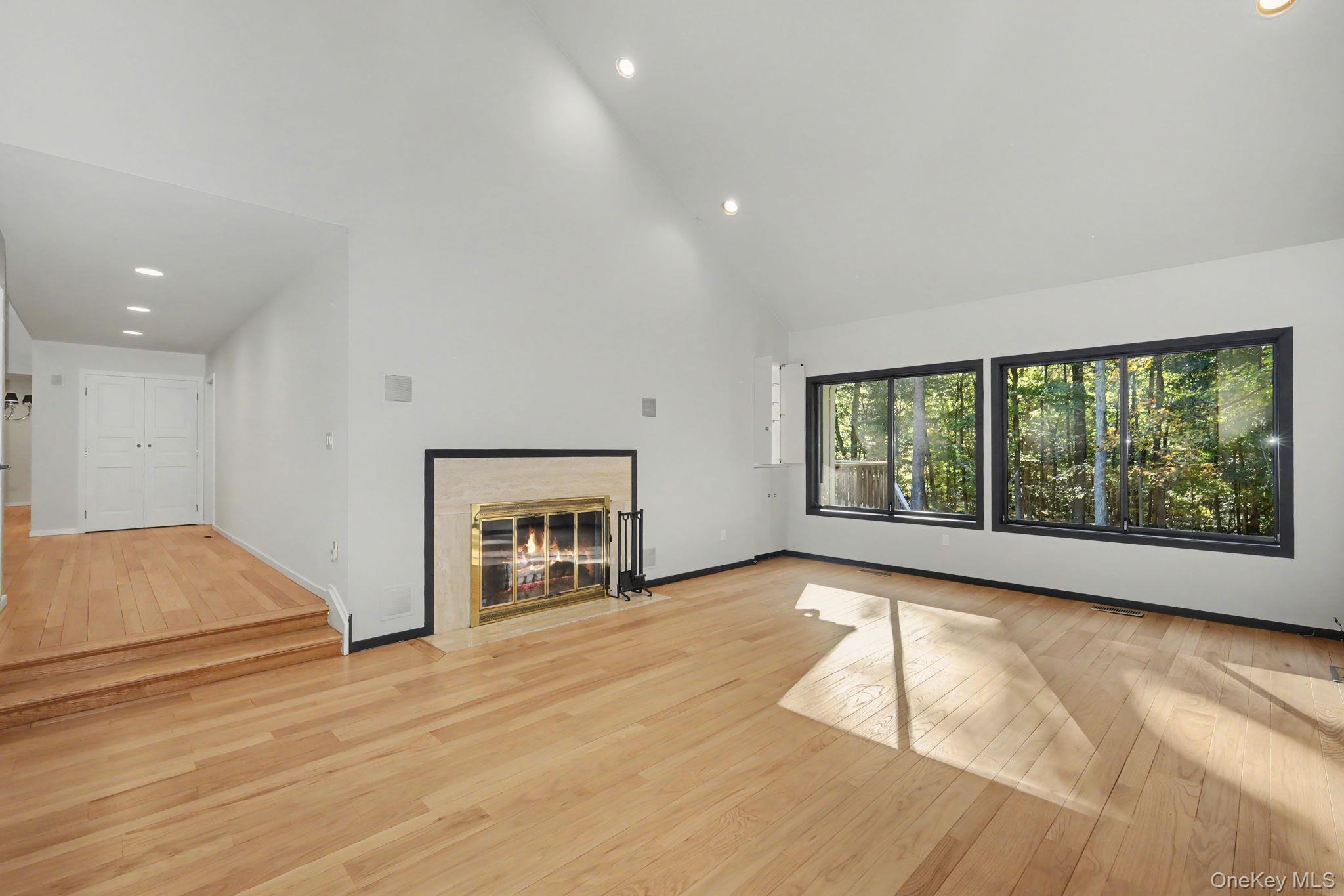 4 Stone Hollow Way – For Sale photo 7