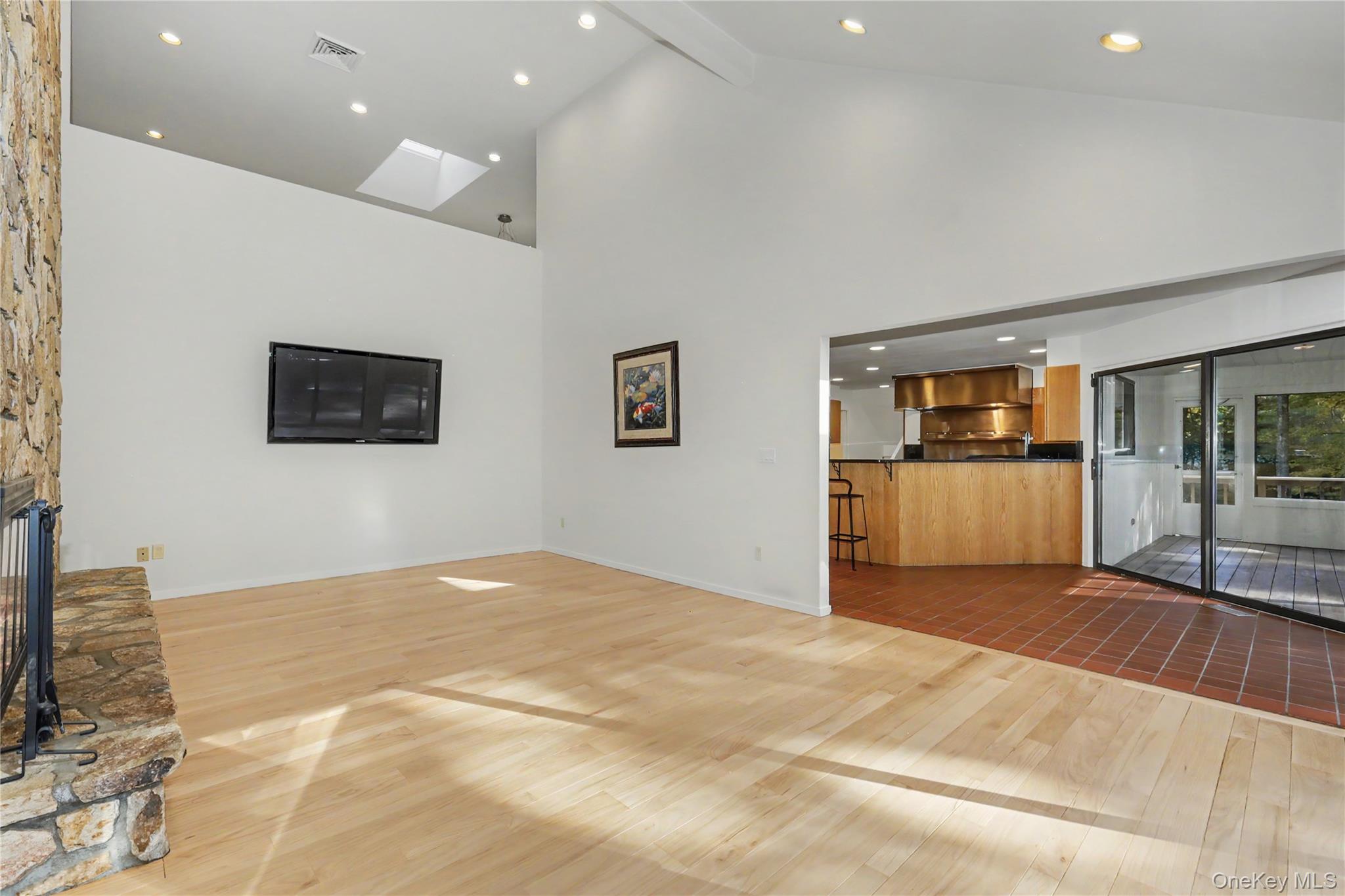 4 Stone Hollow Way – For Sale photo 17