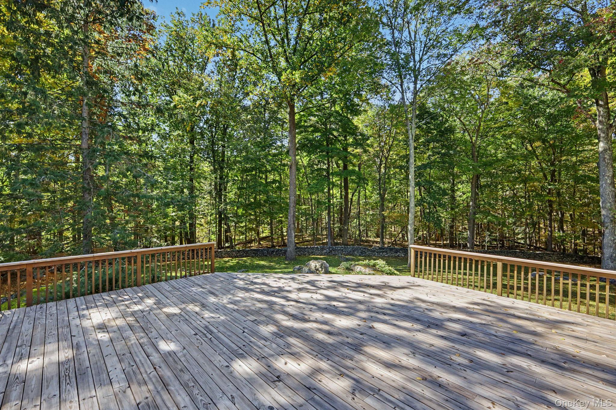 4 Stone Hollow Way – For Sale photo 48
