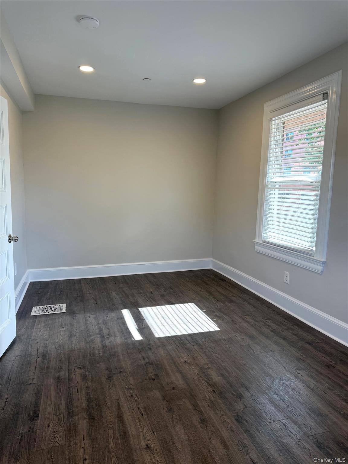 148 Meadow Lane – For Rent photo 8